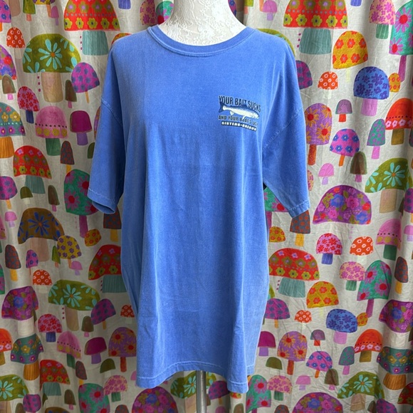 Comfort Colors Tops - Sisters Oregon Fishing T-shirt. Large